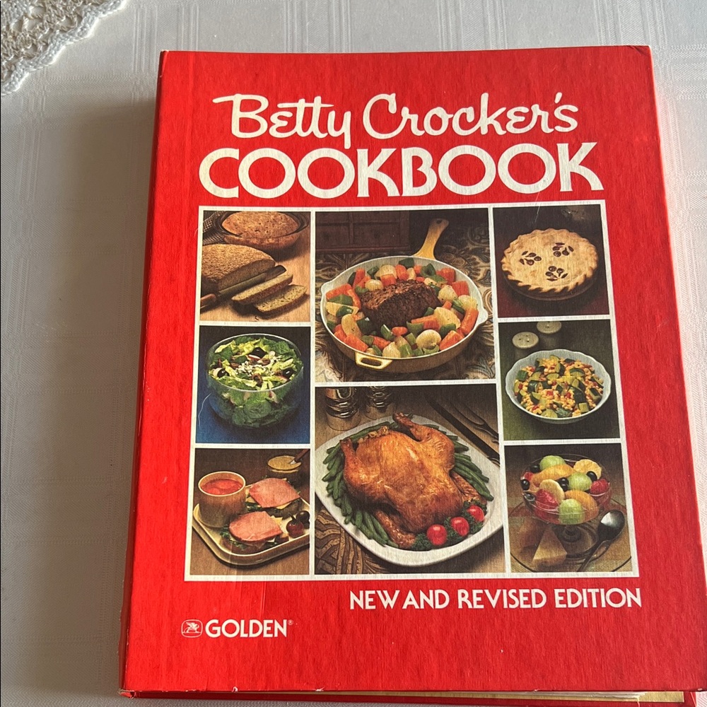 Betty Crocker Cookbook vintage